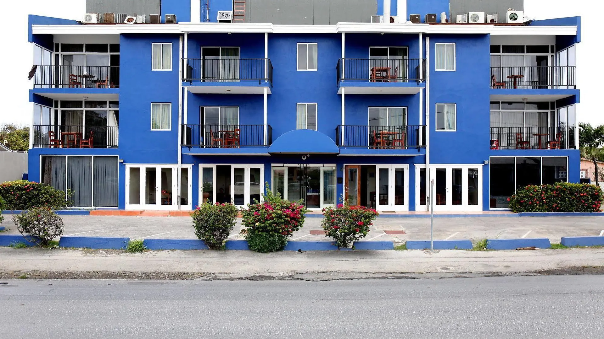 Curacao Lodge Виллемстад